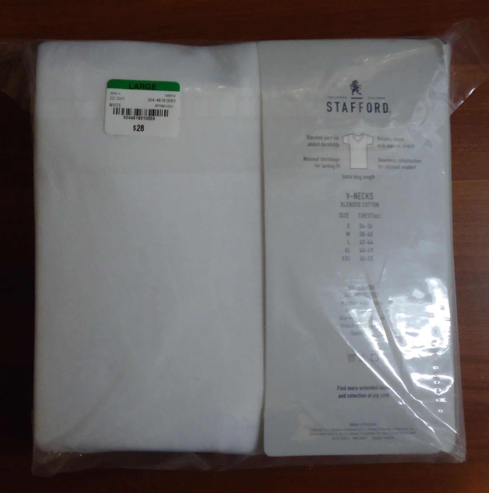 Stafford 4-Pack Men's Blended Cotton V-Neck T-Shirts White gallery