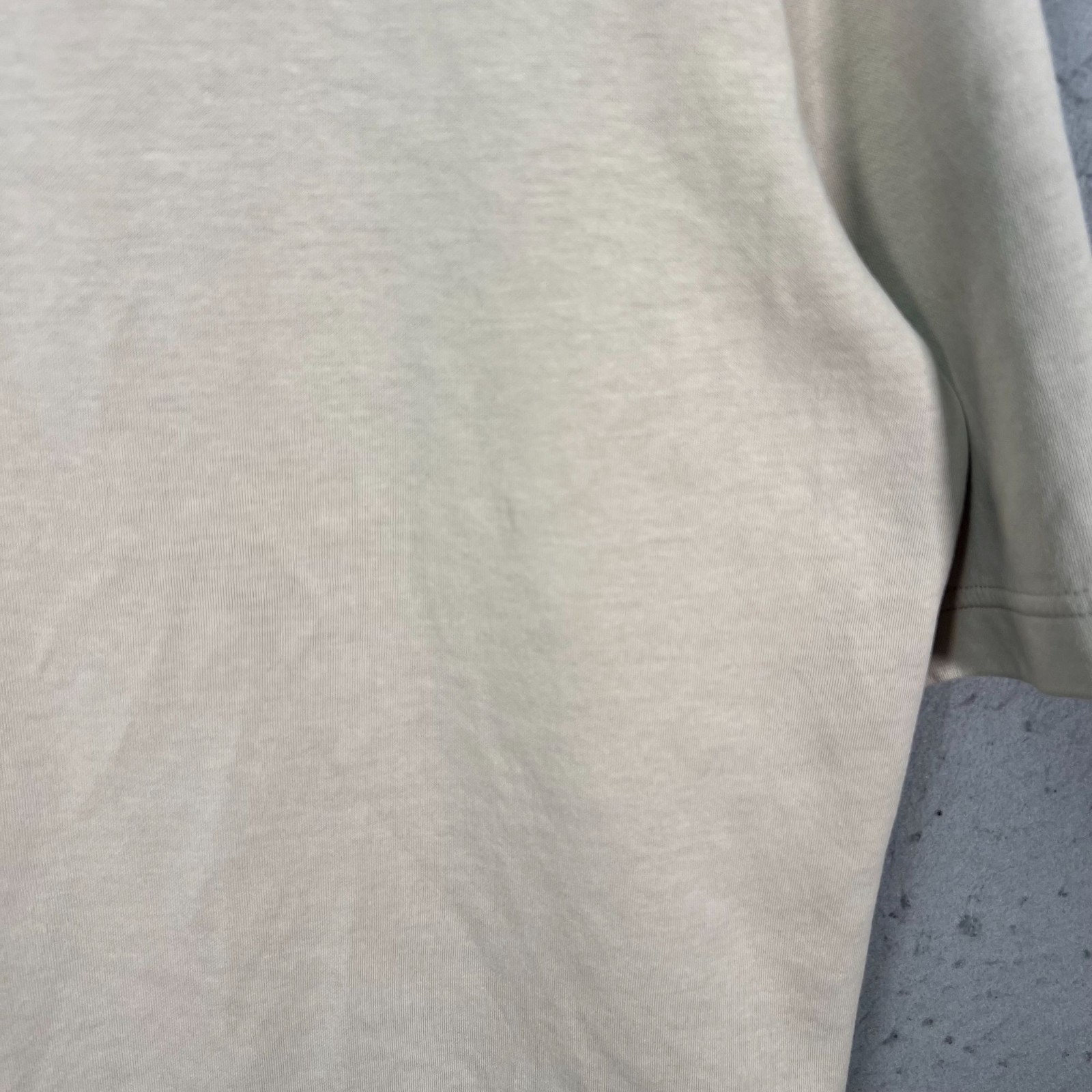 Uniqlo U Mens Large Beige Airism Oversized T-Shirt Cotton Blend Crewneck gallery