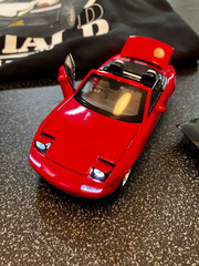Initial D Panda Trueno AE86 & Red Eunos Roadster NA Diecast + 30th XL T-Shirt