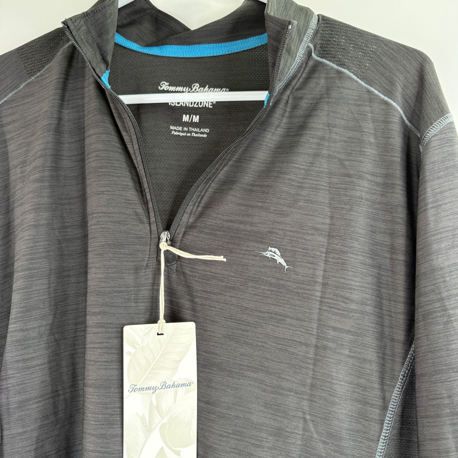 Tommy Bahama IslandZone Palm Coast Half Zip Pullover New with tags Size Medium gallery