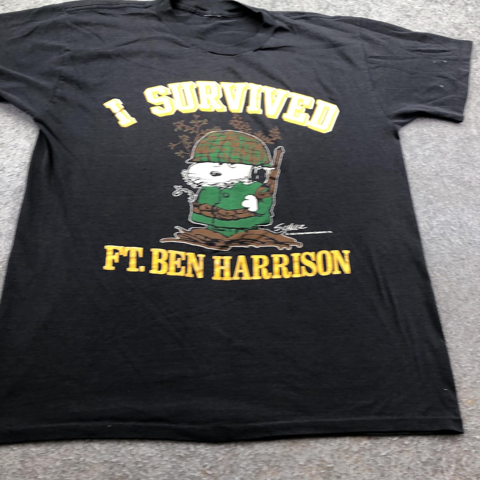 Vintage Peanuts Snoopy Ft Ben Harrison Shirt Mens Large Black I Survived 80s gallery
