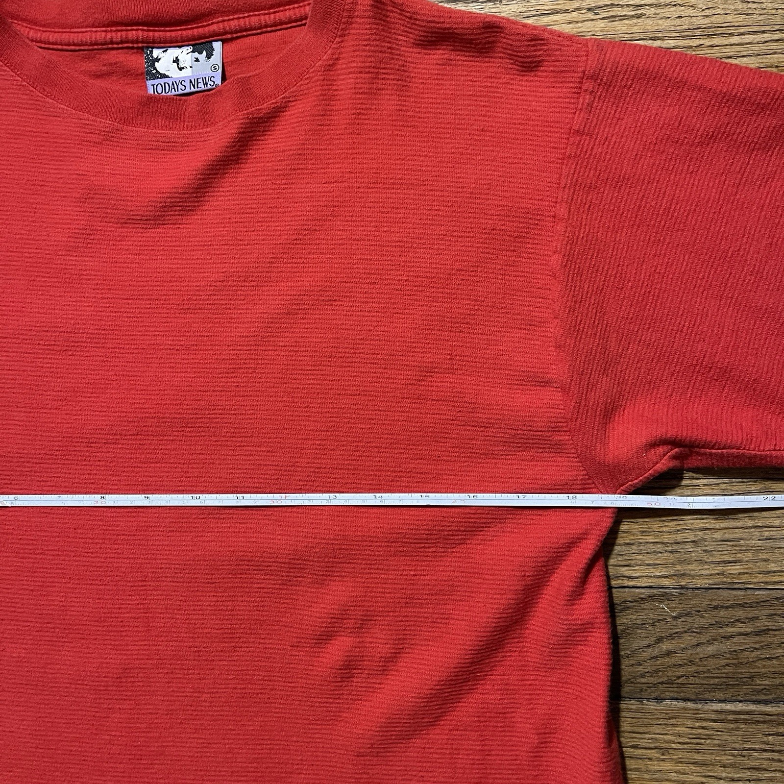 Vintage Today’s News Red Ribbed T-Shirt – Men’s Small – Single Stitch USA Made gallery