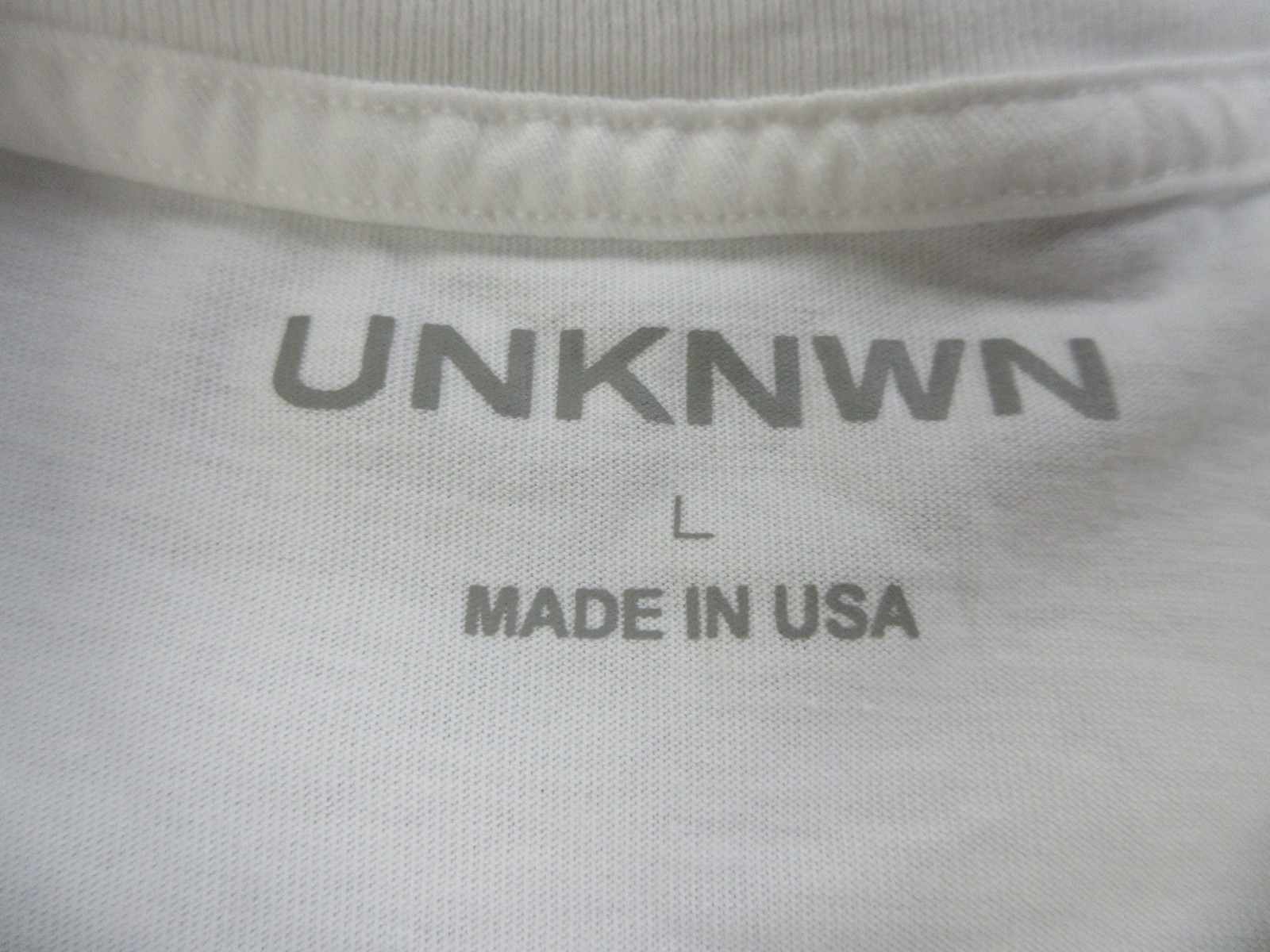 UNKNWN Shirt Mens Large White Smile Graphic Tee The Fight To Get There USA gallery