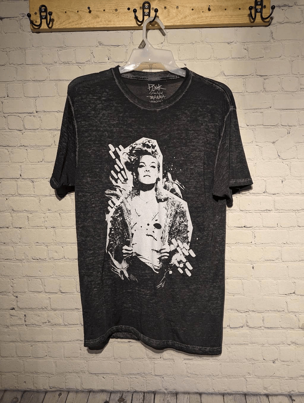 Pink semi sheer ‘beautifulntrauma’ tour Tshirt large