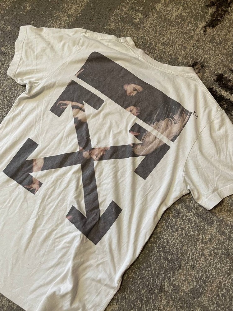 OFF WHITE CARAVAGGIO ARROW