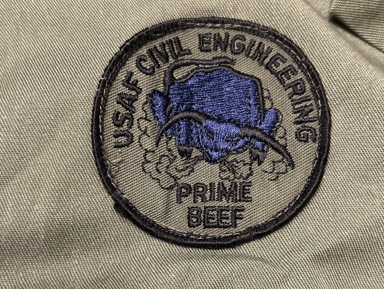 US Air Force Utility Shirt Size 14X30 SrA/E4 Patches OG-507