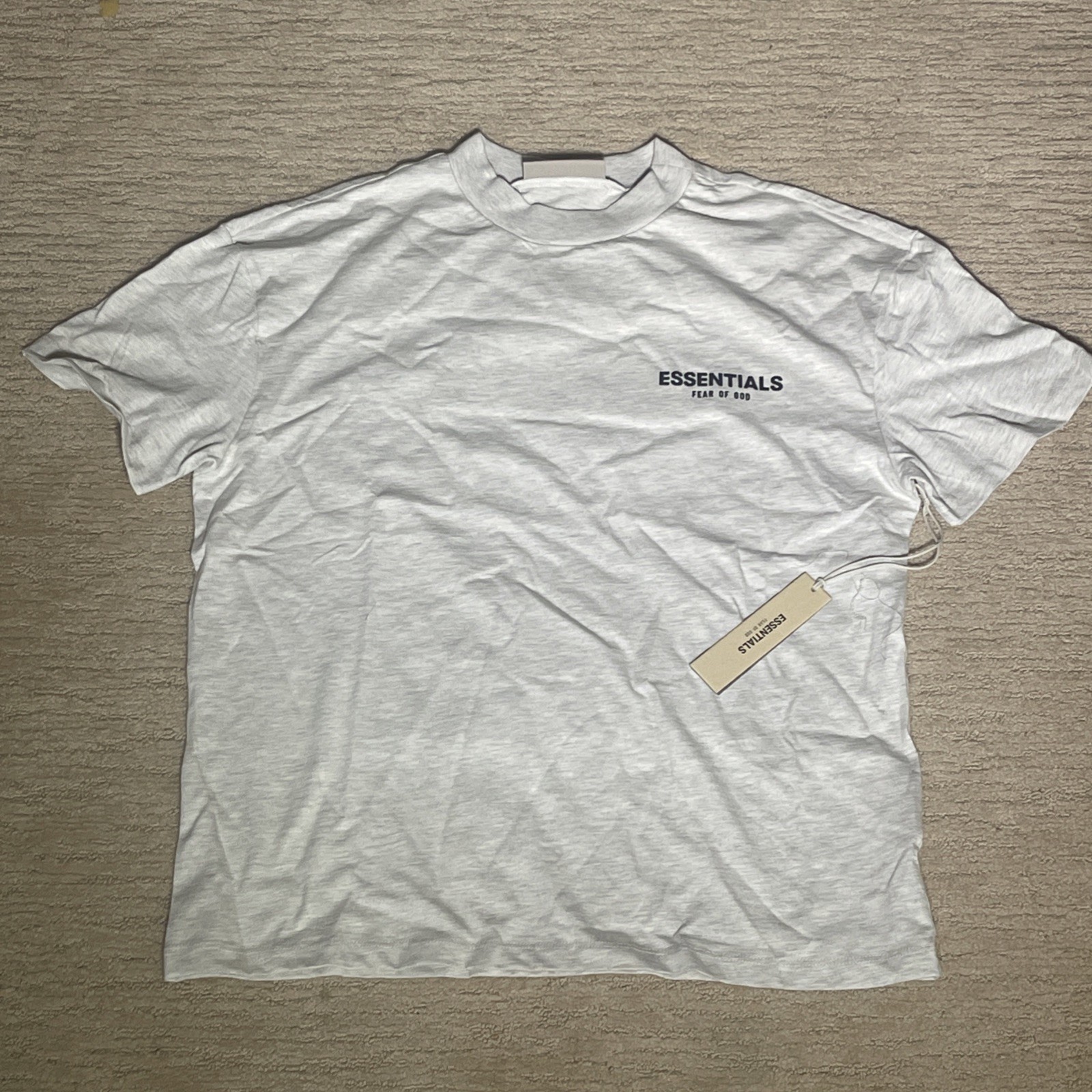 Fear Of God Essentials Light Oatmeal Tee Brand New Size M gallery