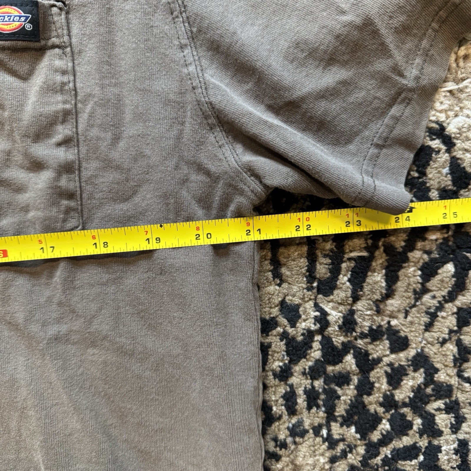 Dickies Shirt Mens L Brown Pocket Workwear Tee Short Sleeve Heavyweight Casual gallery