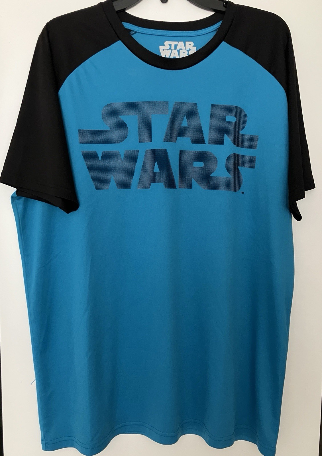 Star Wars Men’s Blue Short Sleeve Shirt Size 2XL With Raised Letters-See Photo gallery