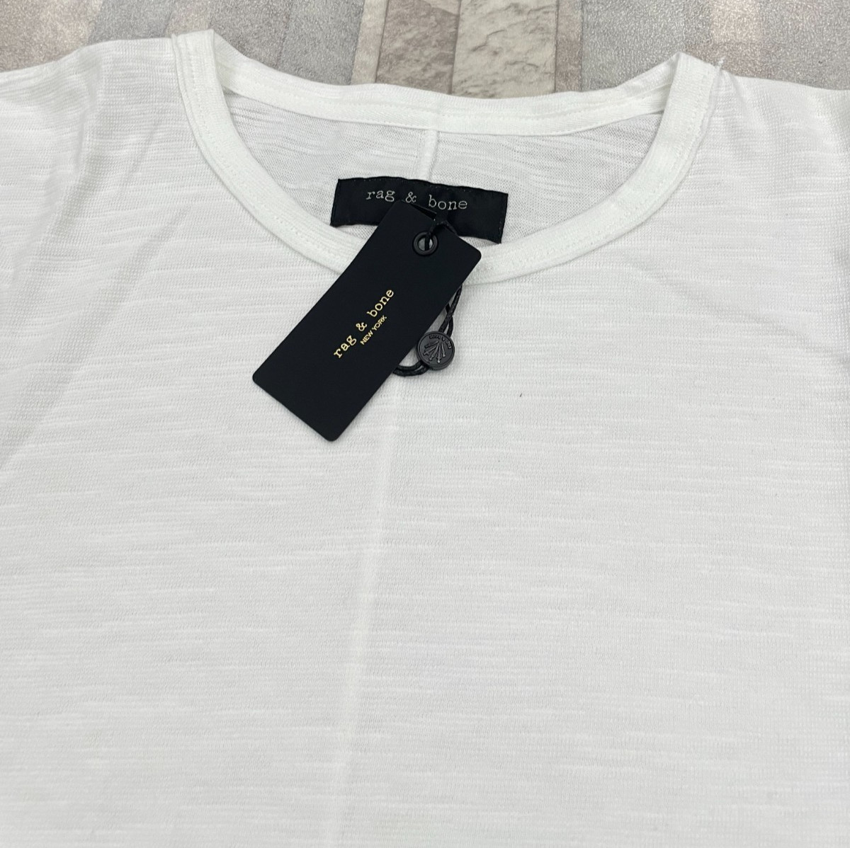 NWT $ 95 Rag & Bone Men's Core Tee In White Size: Small gallery