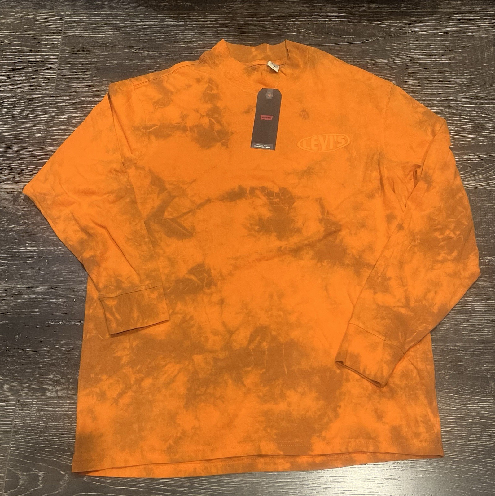 Levi’s Men’s Oversized Orange Tie Dye Mock Neck Long Sleeve Shirt gallery