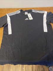 NWT MENS SIZE M ADIDAS MULTI SPORT TEE. . BLACK