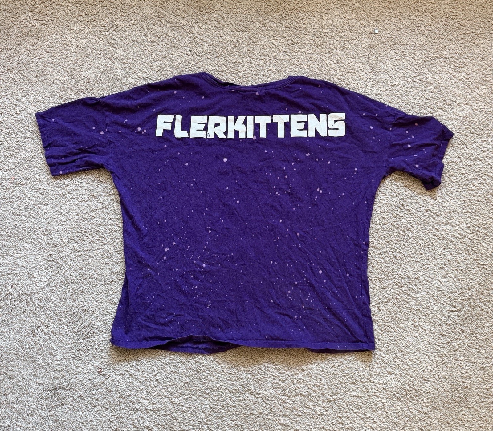 Marvel Her Universe Goose Flerkittens Purple Graphic Print Crewneck Tee XL gallery