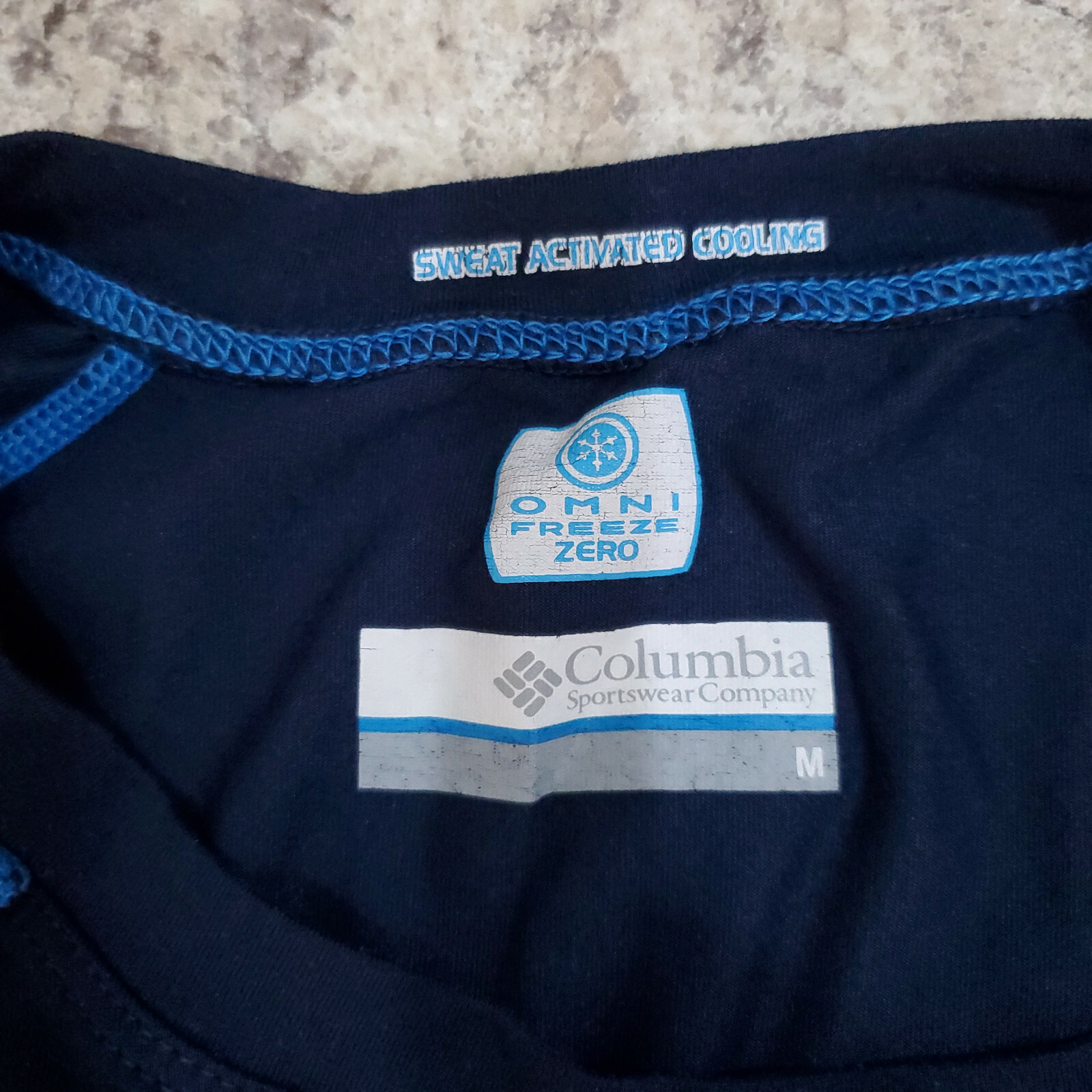 Columbia Shirt Men M Short Sleeve Blue Fishing Beach Outdoor OmniZero Microfiber gallery