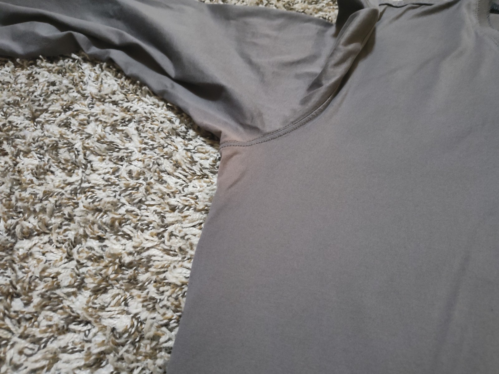 Hugo Boss T Shirt Mens XL Gray Solid Long Sleeve V Neck Pullover Cotton gallery