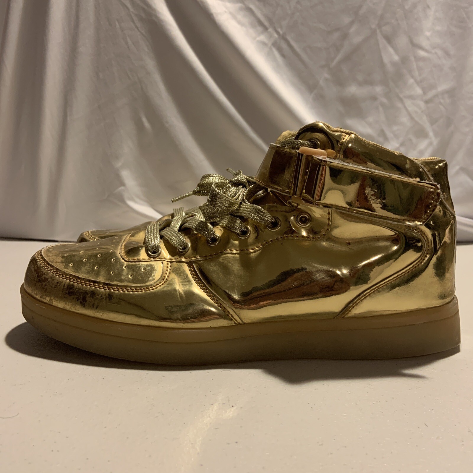 Gold Shoes Sneakers Europe Size 43 [I7]