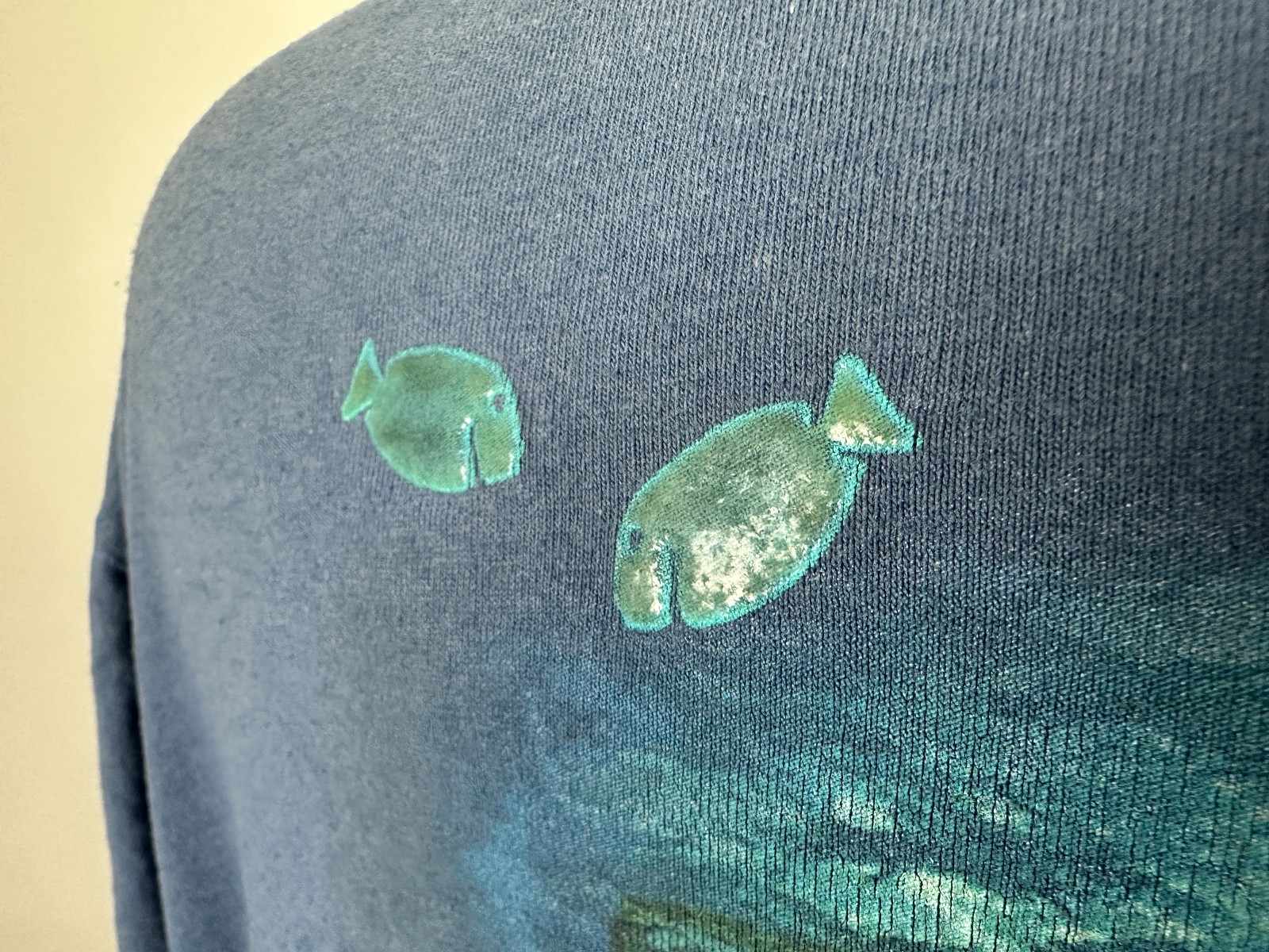Vintage Sea World Shirt XXL Dolphin Underwater Ocean Outdoors Fish Nature Blue gallery