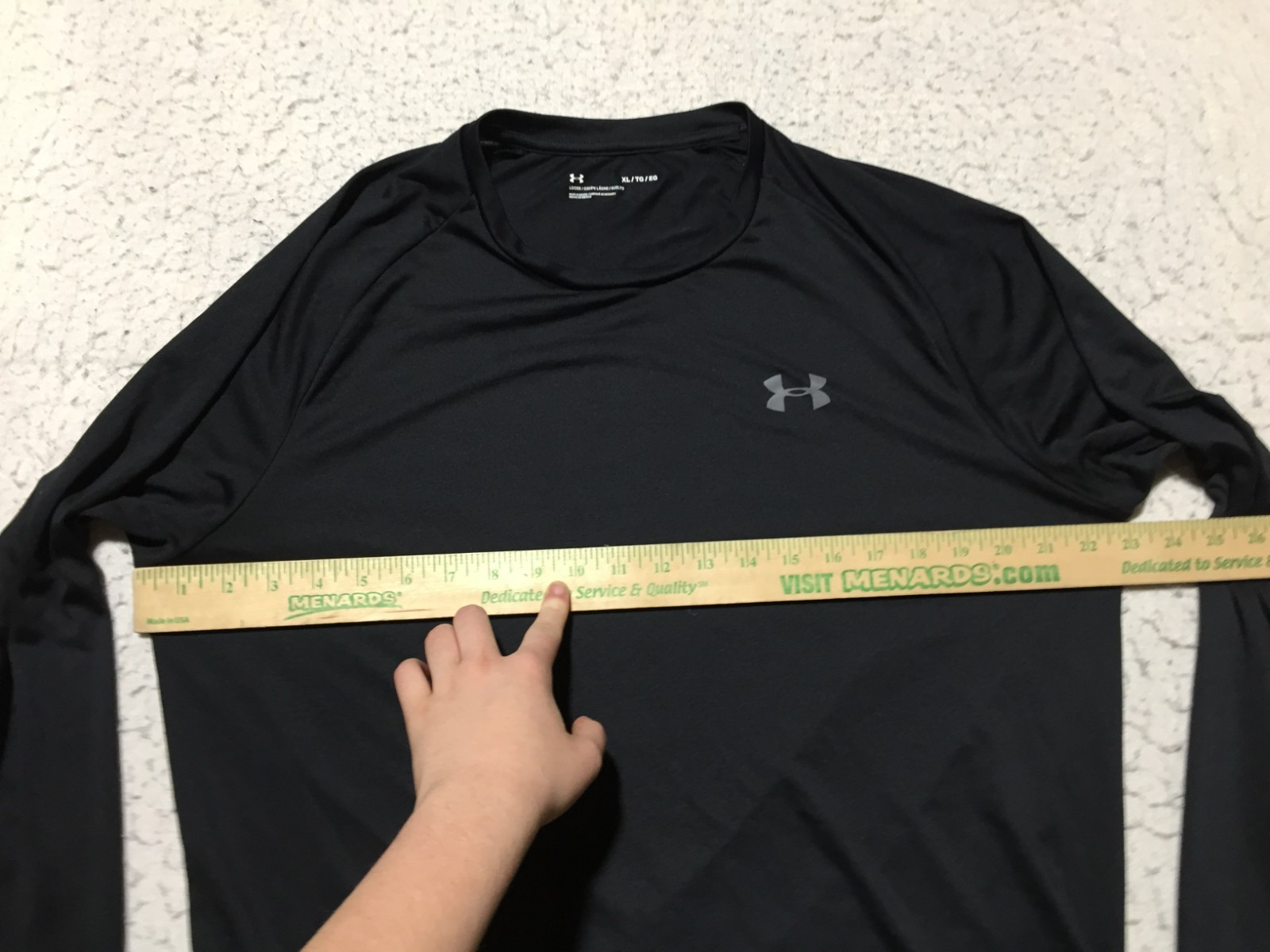 Under Armour T Shirt Mens XL Loose Black Crew Neck Long Sleeve Stretch Soft gallery