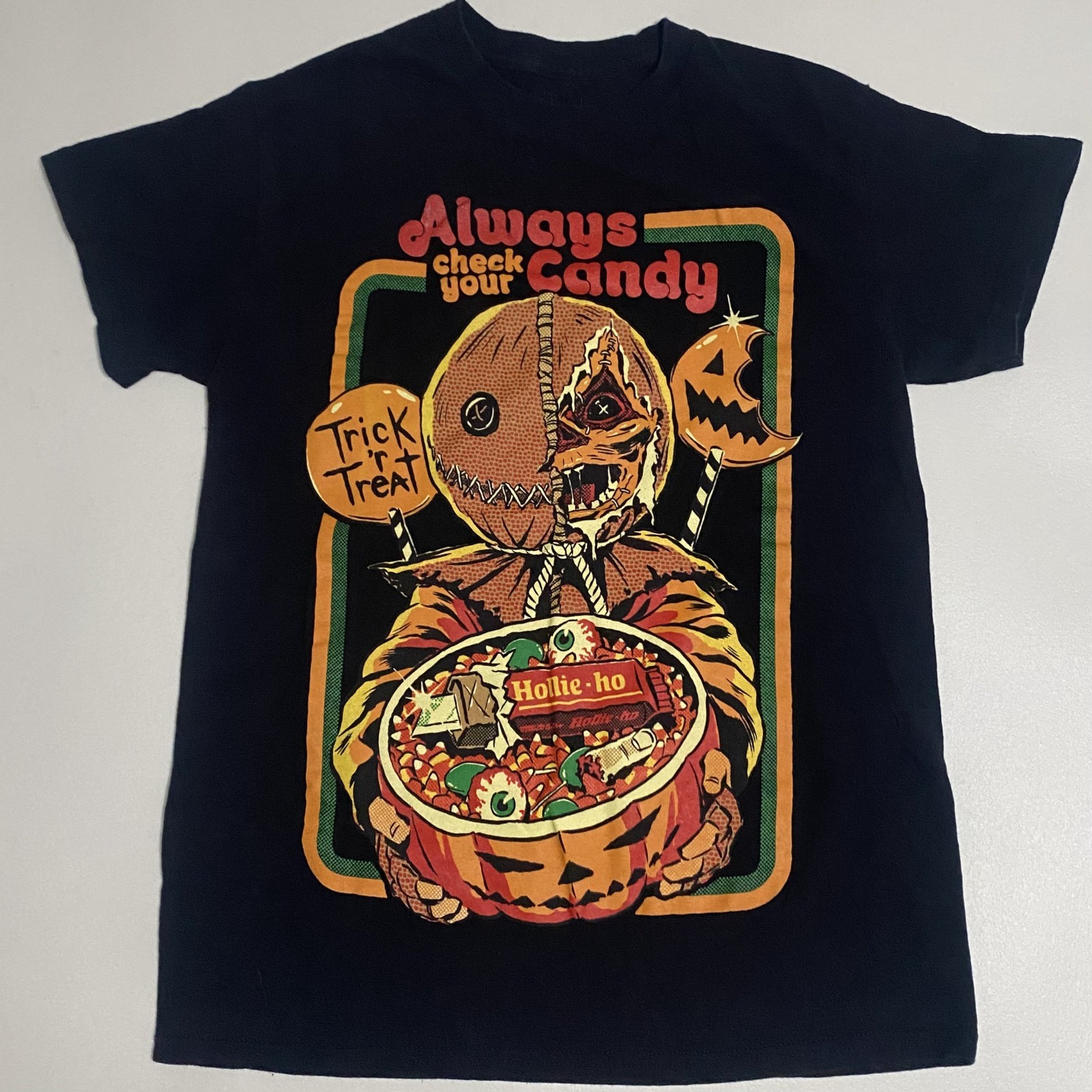 Trick r Treat Always Check Your Candy Halloween T Shirt Men’s Small Spencers