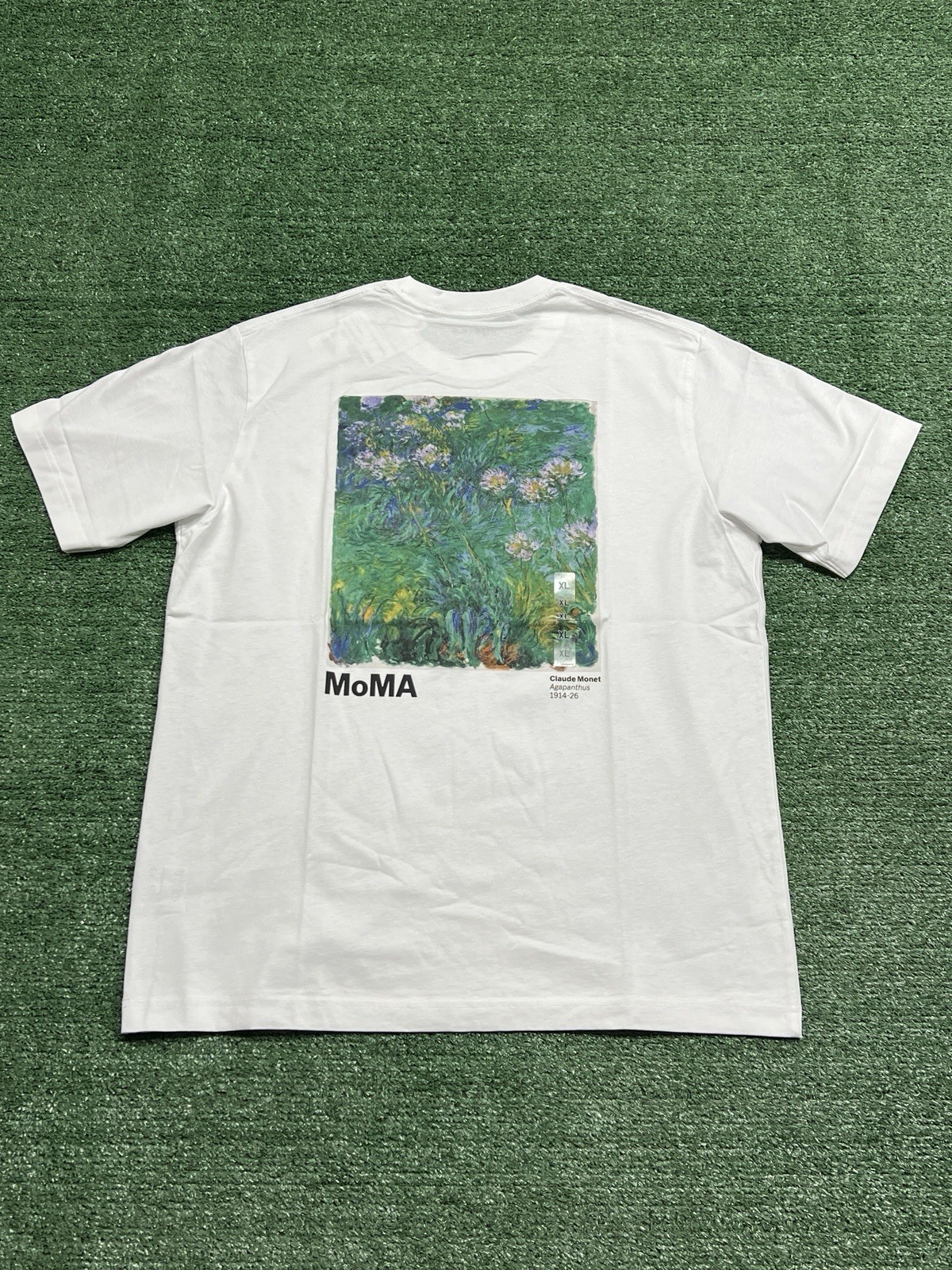 Unqilo UT MoMA US Size Large Claude Monet Agapanthus Graphic T Shirt Japan XL