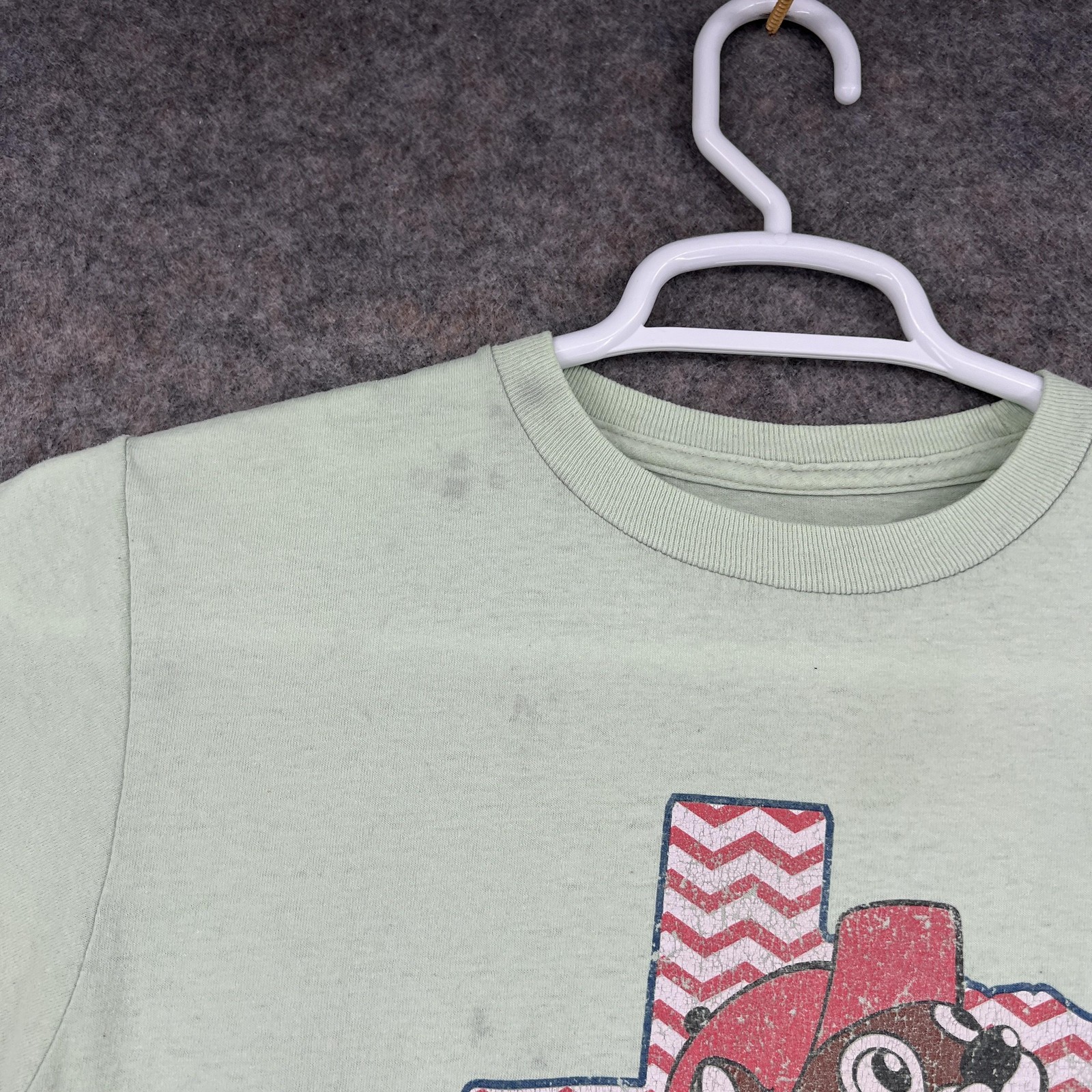 Buc-ee's Shirt Mens Medium Mint Green Texas Beaver Graphic Short Sleeve Made USA gallery