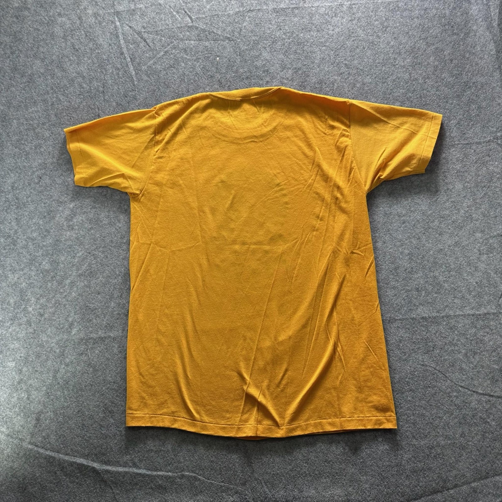 Vintage y2k Boy's Pizza Shirt Mens L Yellow Graphic Logo Cotton Crew Neck gallery