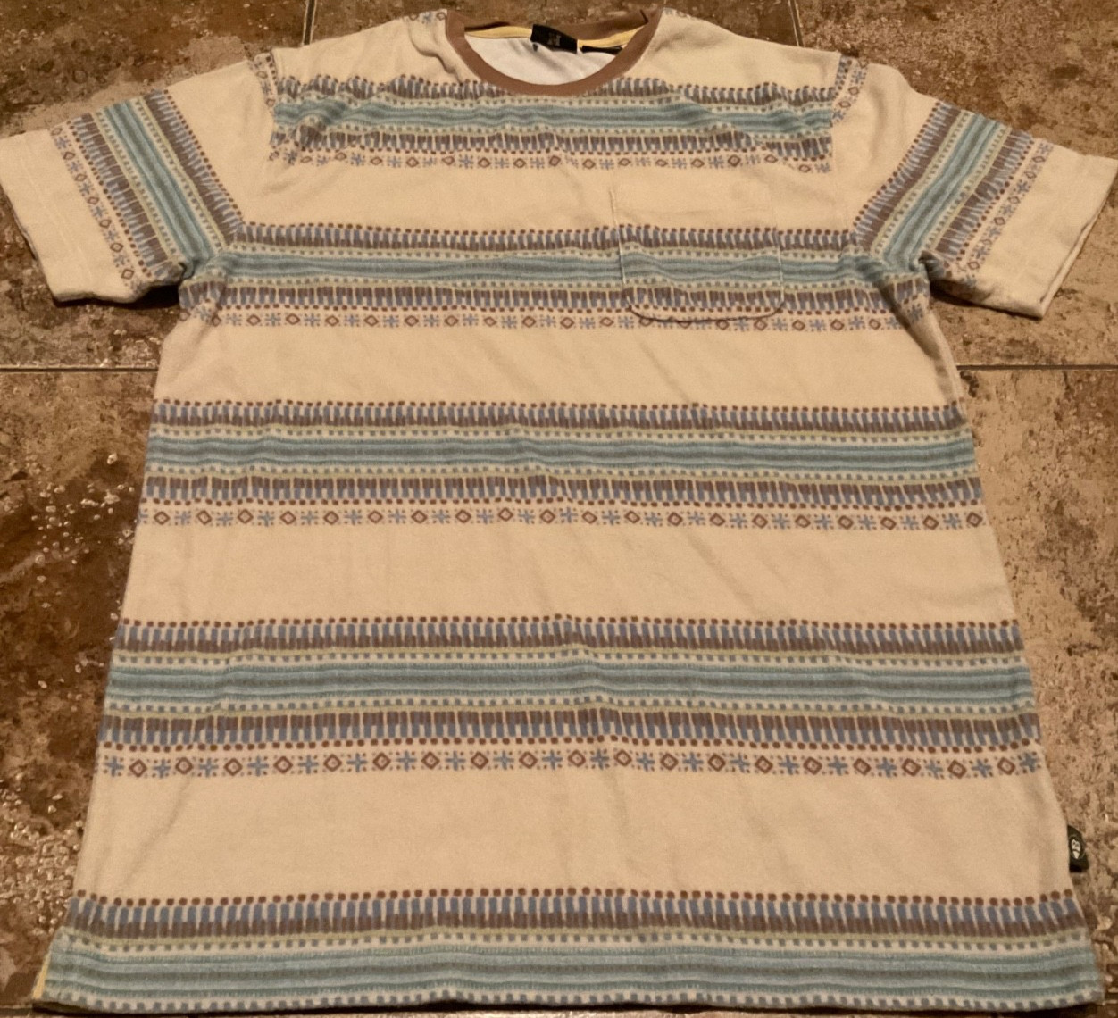 HOWLERS BROTHERS MENS AZTEC PRINT TERRY T (SIZE L) BONE WHITE – SHIRT AS IS