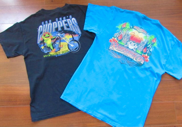RAINFOREST CAFE ~ Men's M ~ LOT of 2! Crew Neck 100% Cotton Graphic T-Shirts a89 gallery