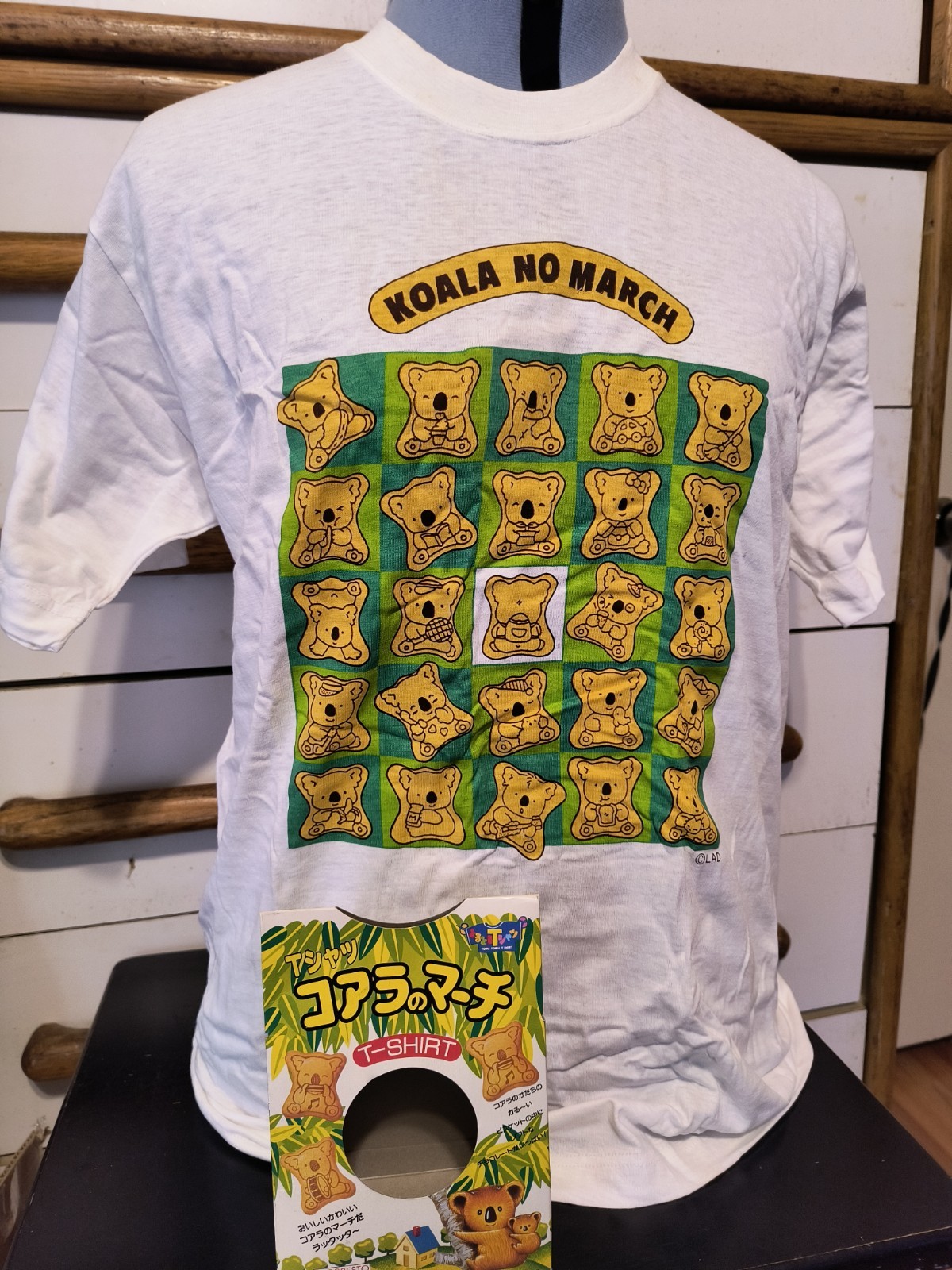 NOS vintage 1994 Teddy Grahams t shirt L Japan anime Koala March 90s snacks gallery