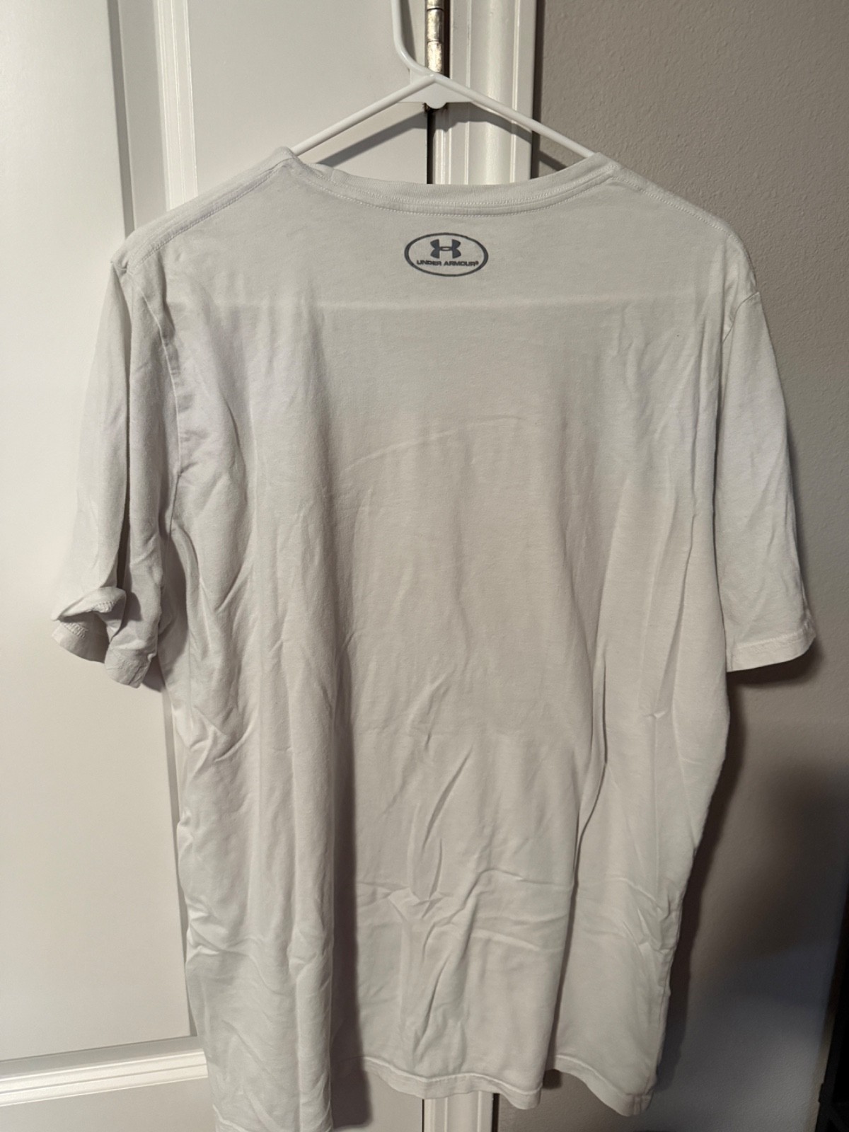 Under Armour White Logo Tee Shirt Size XL gallery