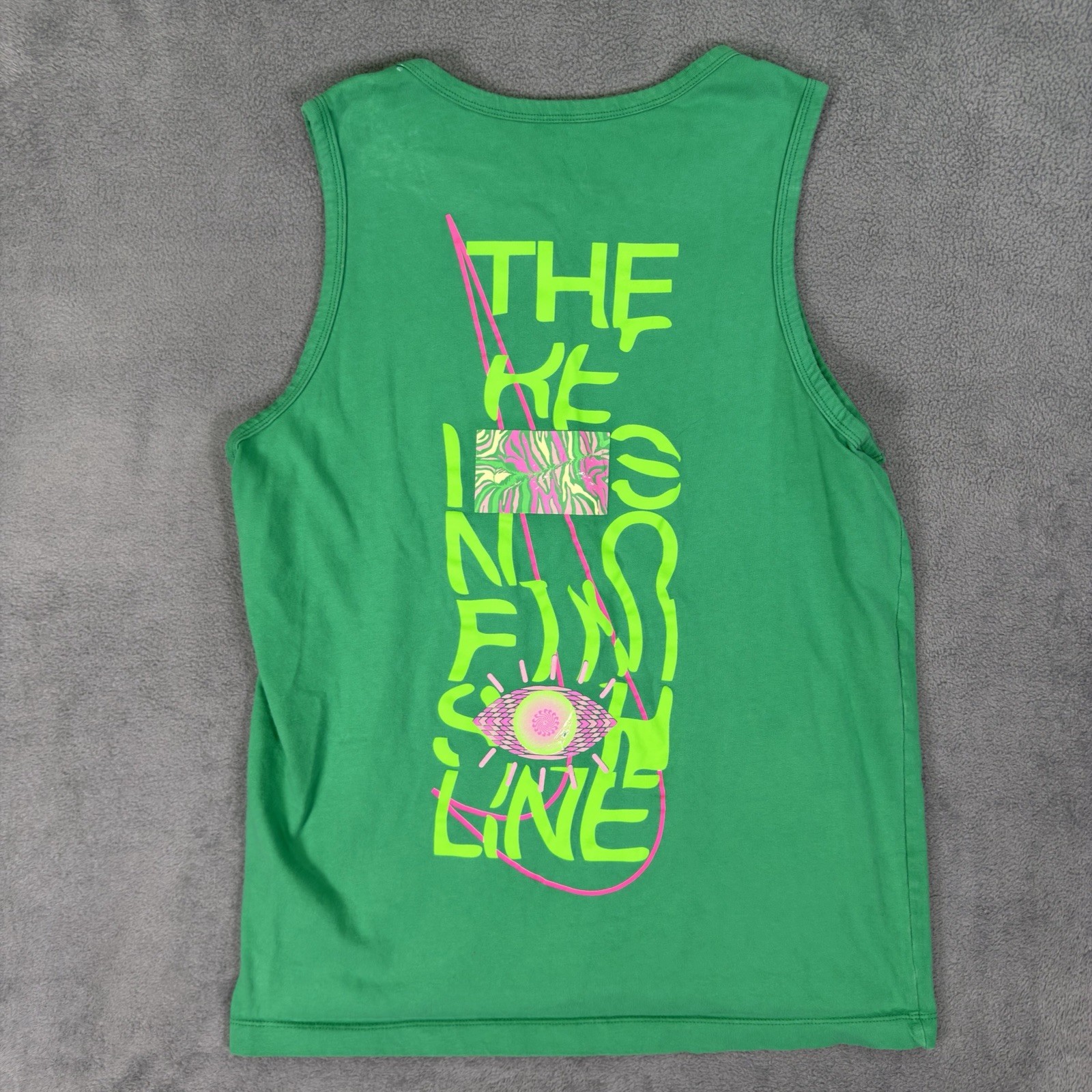 Nike Shirt Mens Medium Green Graphic Print Tank Top Tee Crew Neck Pull Over gallery