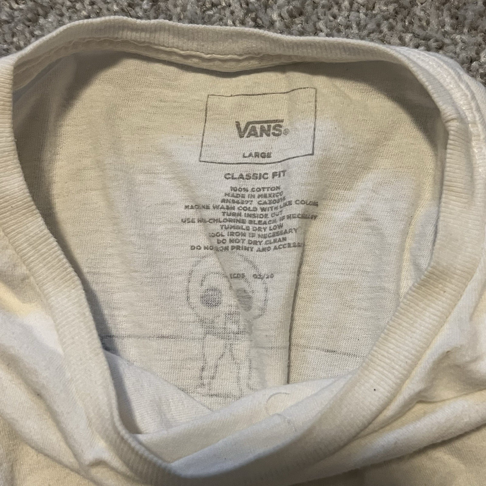 Daniel Johnston T-shirt VANS Skate Austin Texas Men's Worn gallery