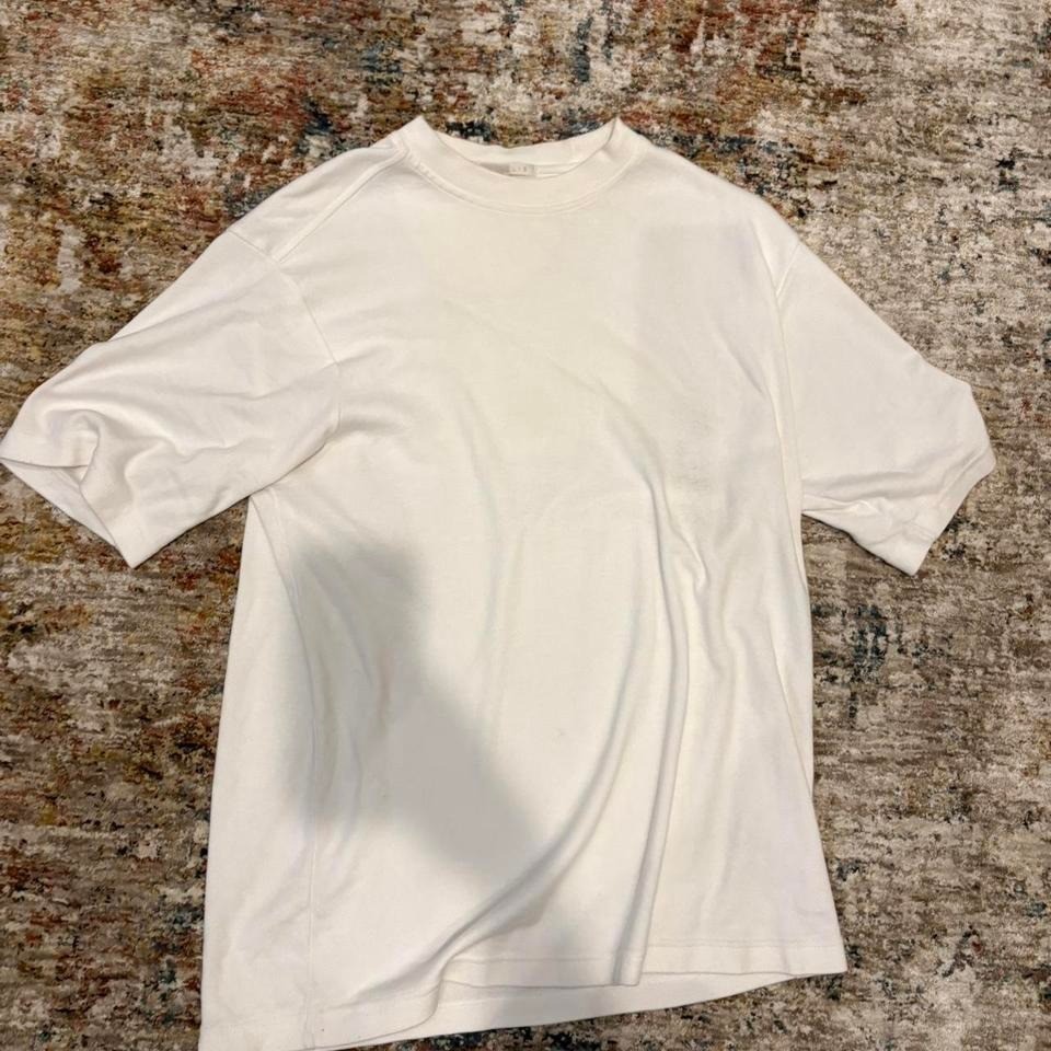 Perry Ellis white t-shirt Size M short sleeve