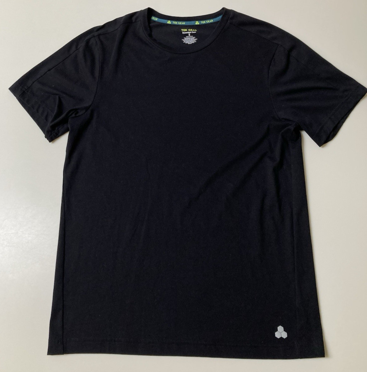 Men's T-Shirts Tek Gear Size Small Lot of 2 Short Sleeve Crew Neck Tee Shirt TWO gallery