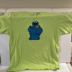 Fuzzy Lime Green Cookie Monster T-Shirt – size Large Blitzz International