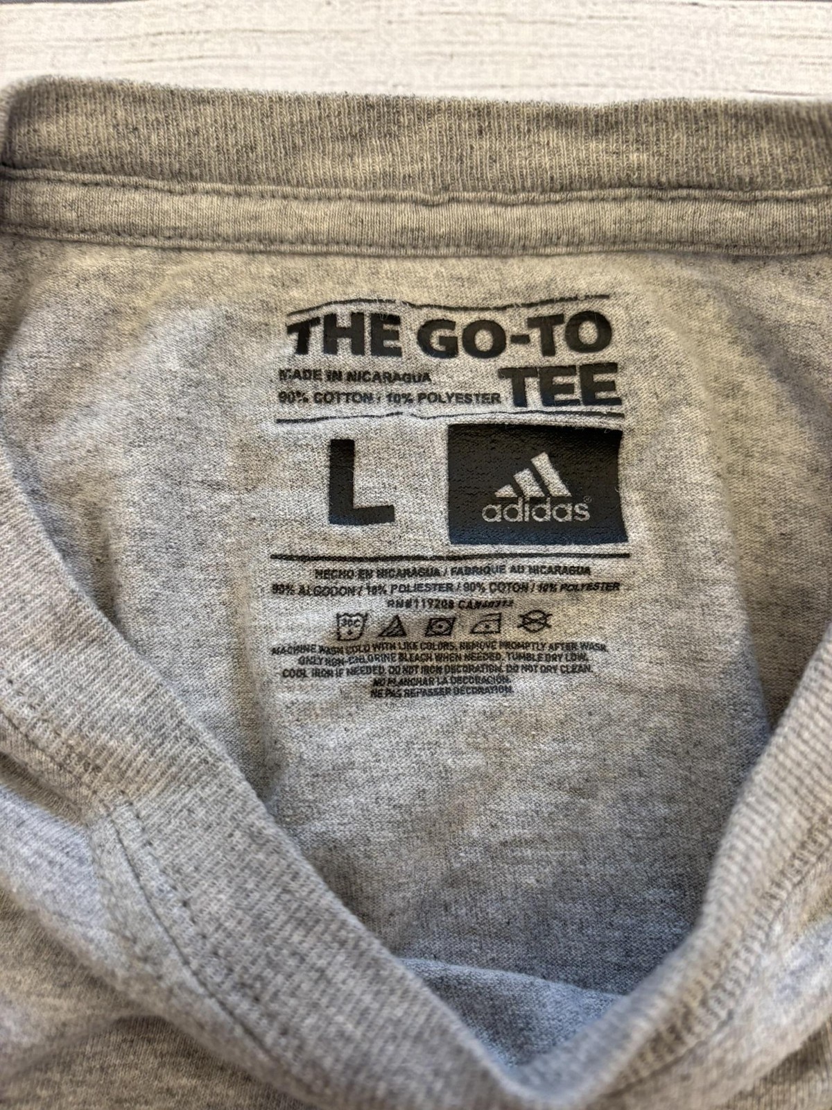Adidas Shirt Mens Large Gray The Go-To Tee Long Sleeve Athletic Logo Casual gallery