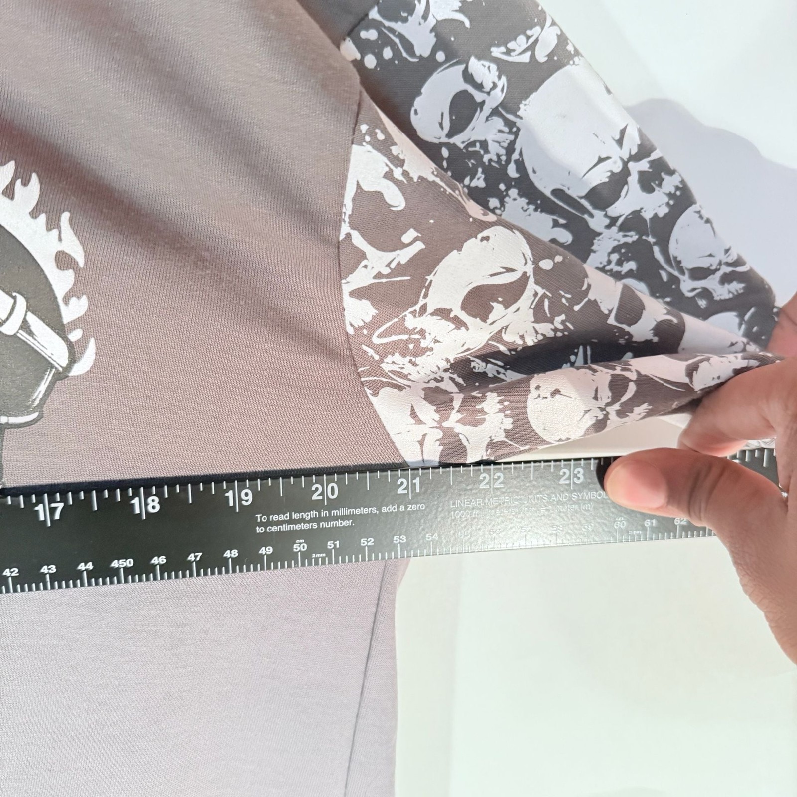 Hanger Graphic Motorcycle Skull T-Shirt Size M gallery