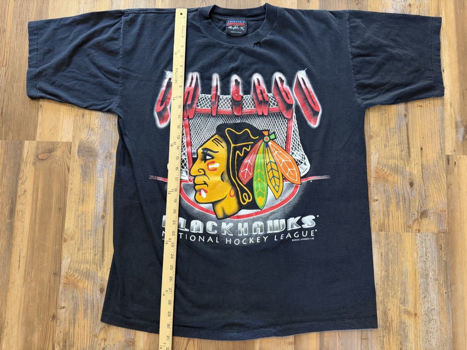 Ritz Men’s Vintage Chicago Blackhawks NHL Graphic Logo Cotton Knit Tee XL gallery