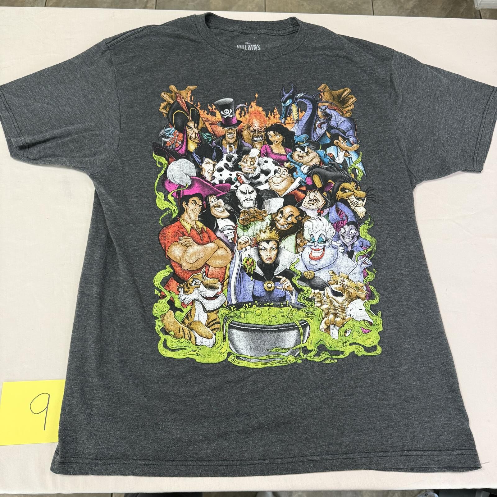 Disney Villains Graphic T-Shirt Heather Gray Size L gallery