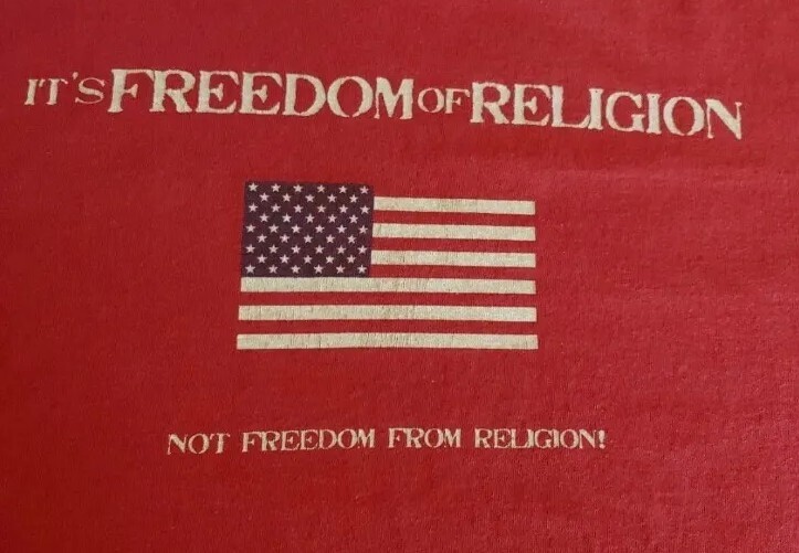 Delta Preshrunk T-Shirt Mens XL Red Short Sleeve Graphic Flag Cotton Crew Neck gallery