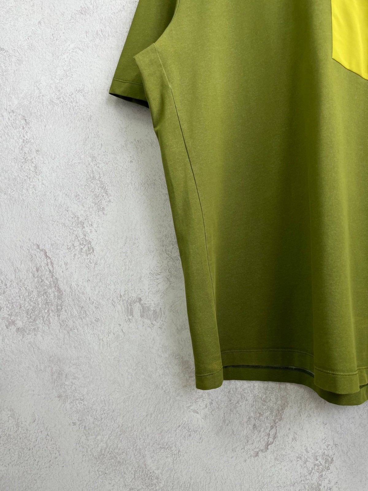 Arcteryx Men T-Shirt gallery