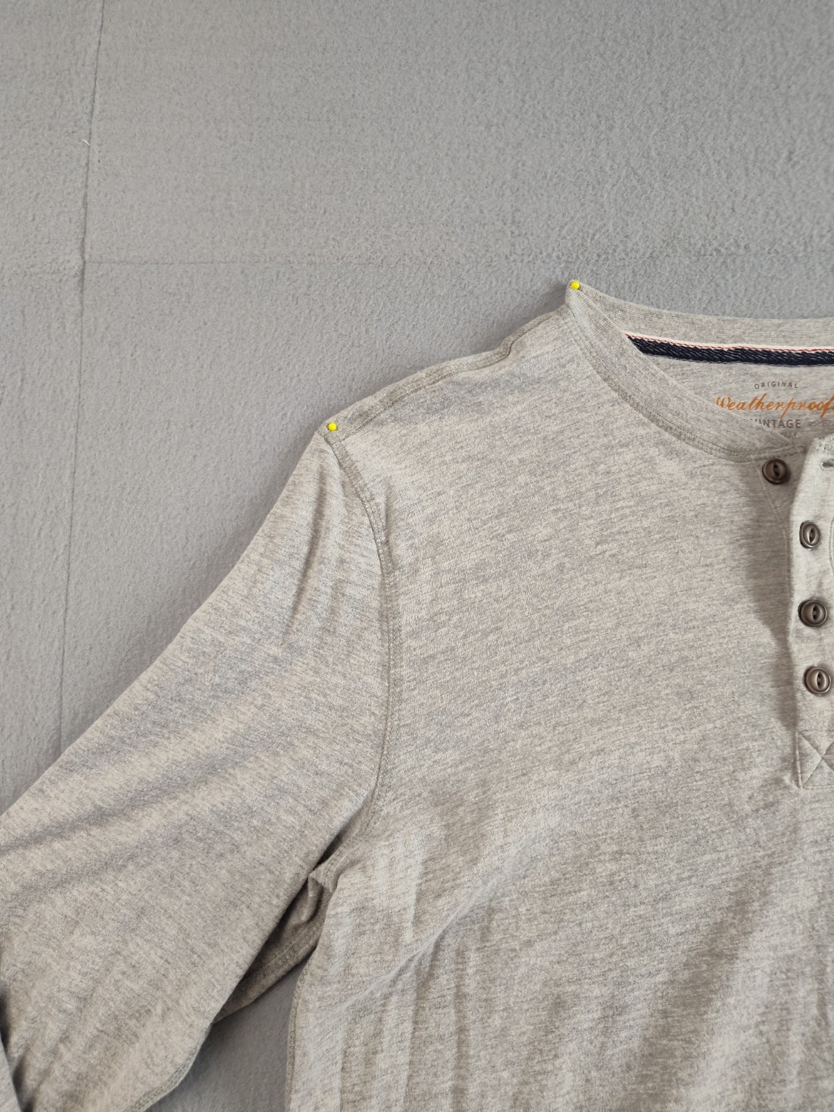Weatherproof Men Shirt M Gray Henley Neck Long Sleeve Flat Front Pullover Tee gallery