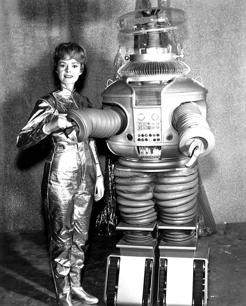 June Lockhart with the B-9 robot from the television series Lost in Space 8.5×11