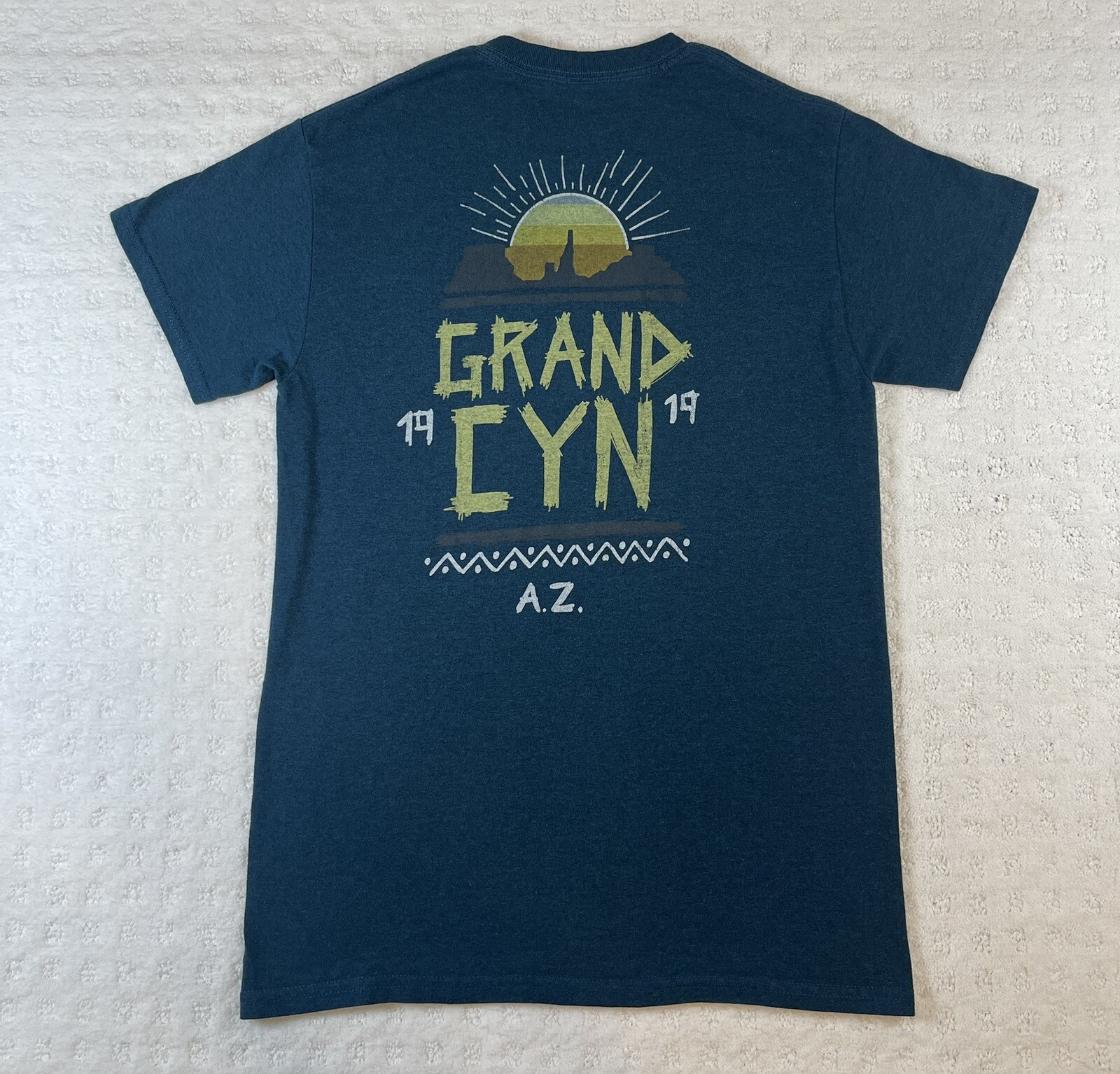 Magellan Shirt Adult Small Blue Outdoors Crew Hiking Camping Fishing Mens