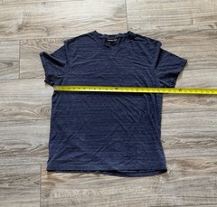 Michael Kors Men’s Heathered Space-Dye Crewneck T-Shirt