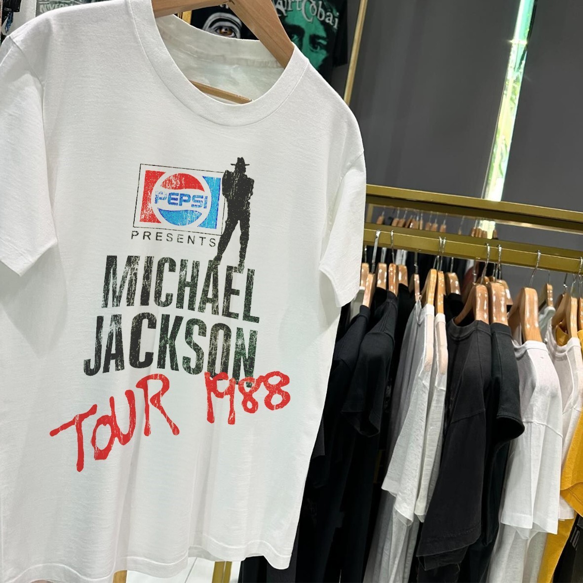 1988 Michael Jackson Tour Heavy Weight Washed T-Shirt White L gallery