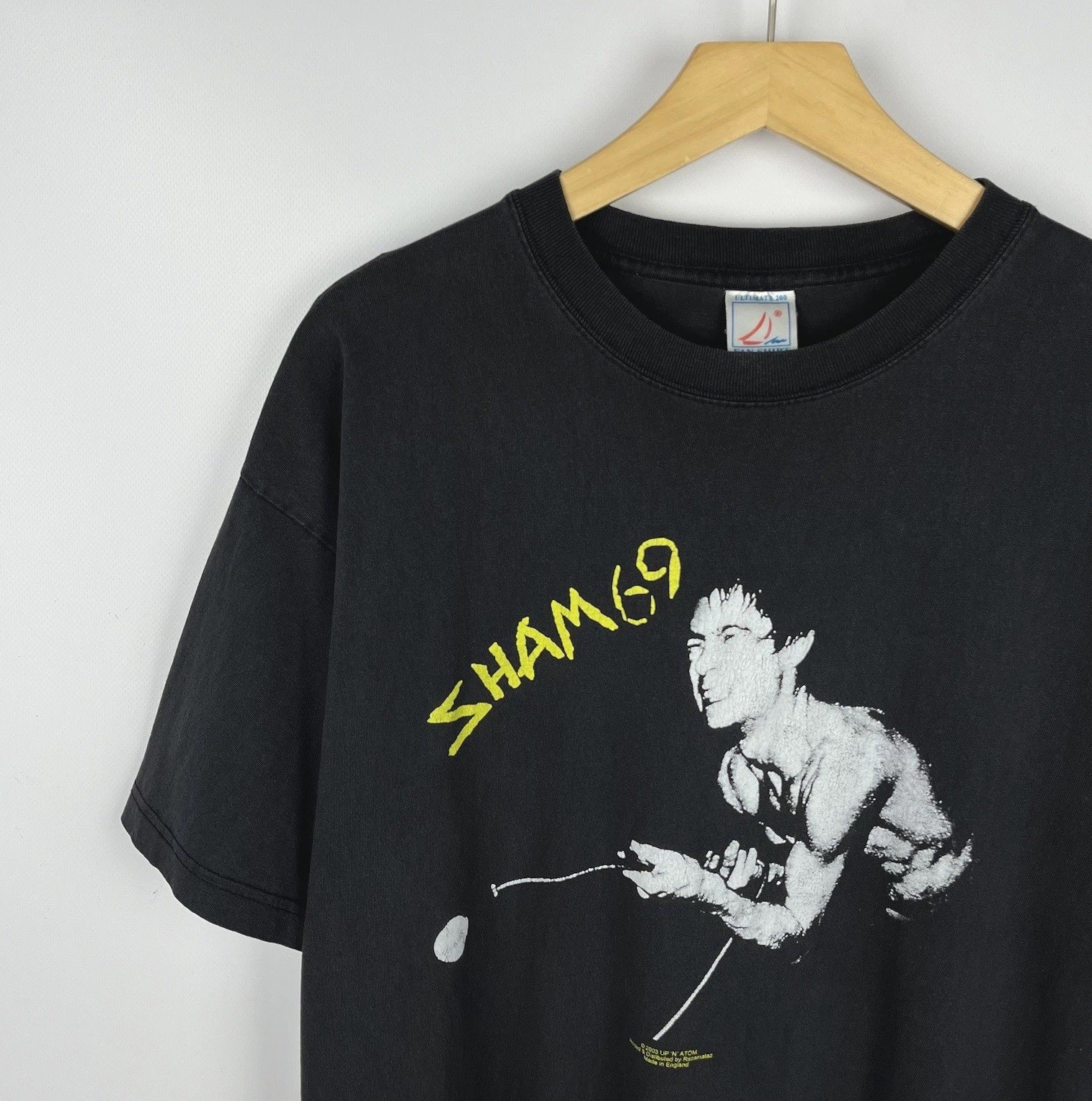 Vintage Sham 69 Punk Rock Band Short Sleeve T Shirt 2003 Size XL Faded Black 00s gallery