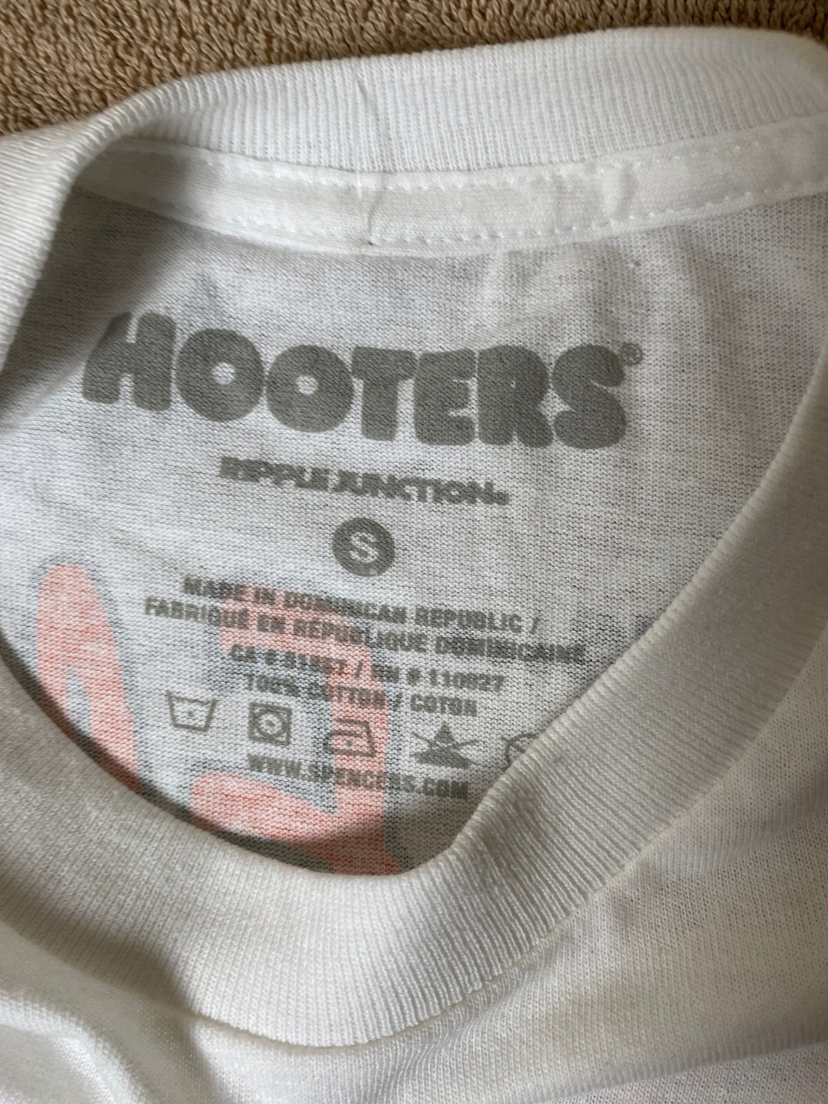 NWT-HOOTERS These Wings Take Flight Double Sided Ripple Junction WHT Graphic Tee gallery