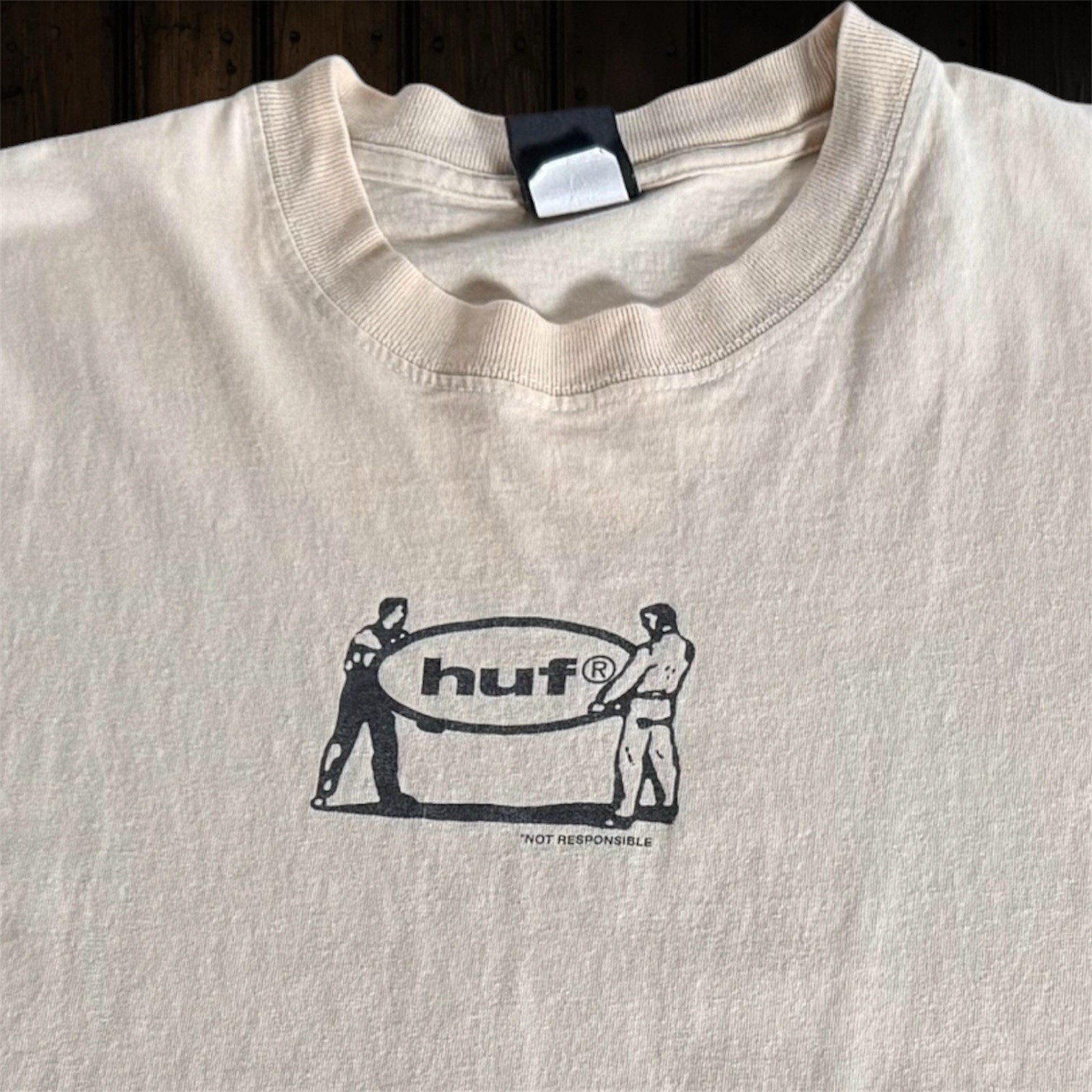 Vintage HUF Worldwide Skate "Not Responsible" T Shirt M Y2K Grunge Streetwear gallery