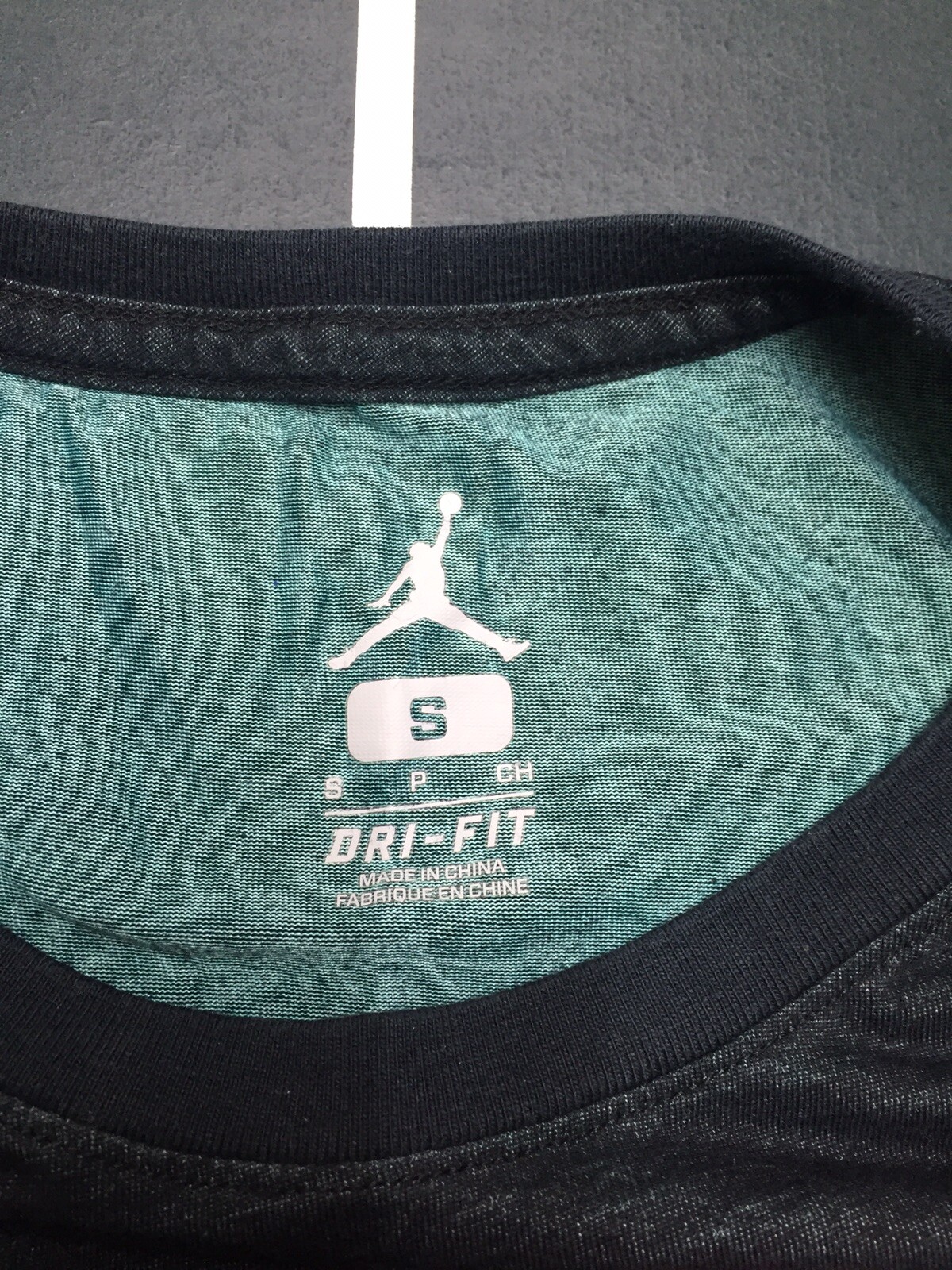 Men’s Nike Air Jordan Dri-fit Size Small Jumpman Stretch Black Graphite T-shirt gallery